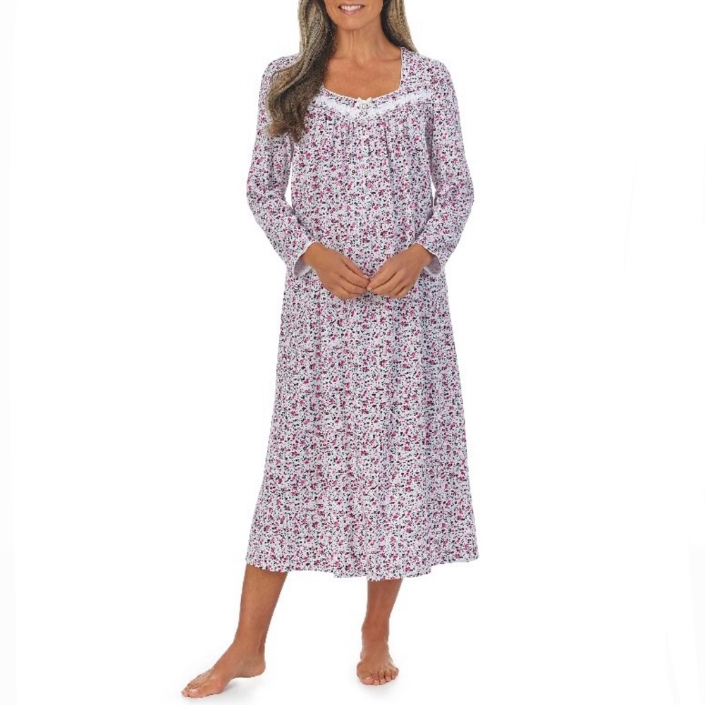 Eileen West Cotton Jersey Waltz floral nightgown. 🩷
